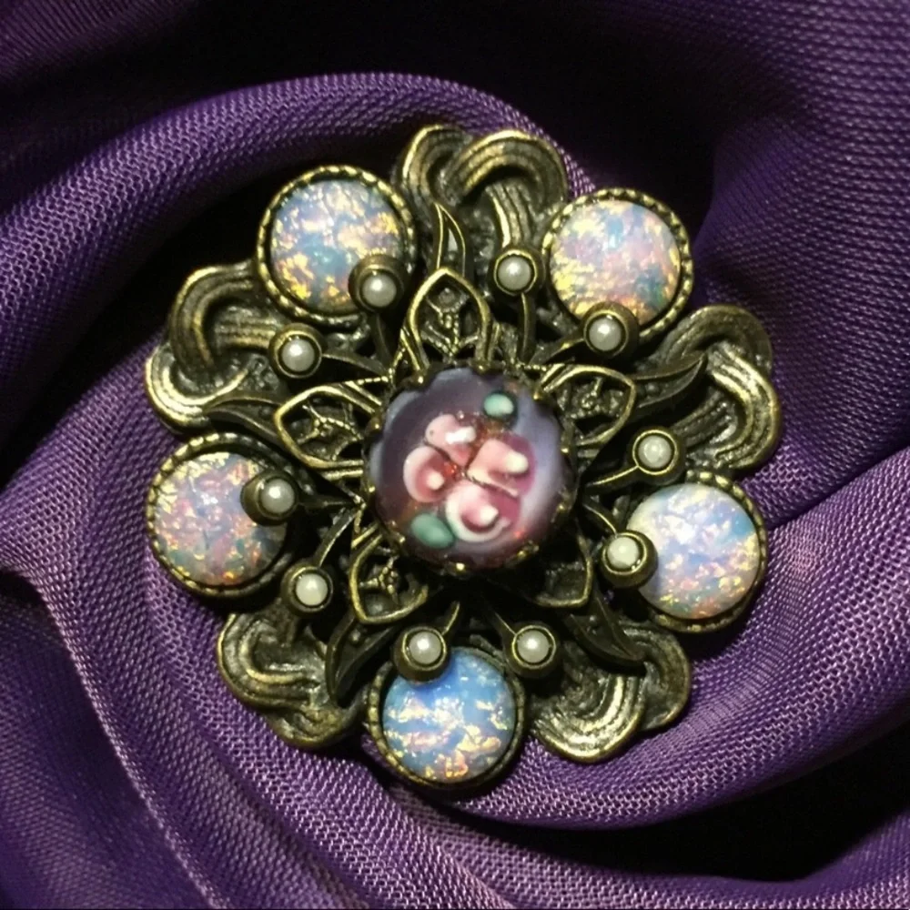 Ollipop Ornate Flower Adjustable Ring Sweet Romance